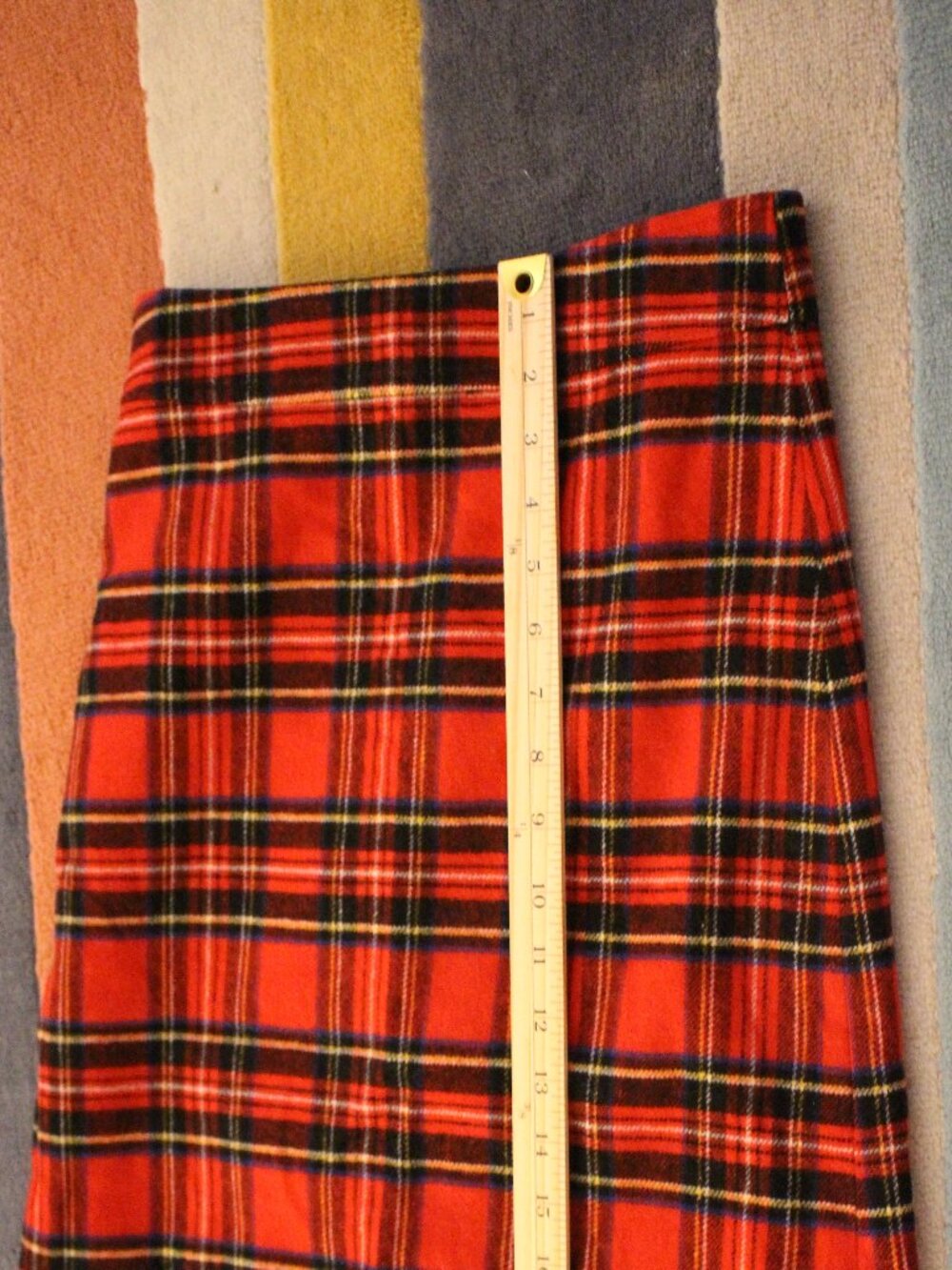 Women's J. Crew Plaid Wool A-Line Mini Skirt, Size 4 - Picture 4 of 5